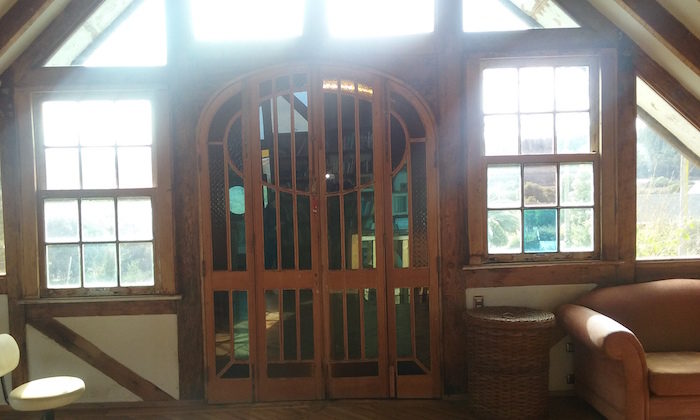 Recycled Glass Windows and Mirrored Doors